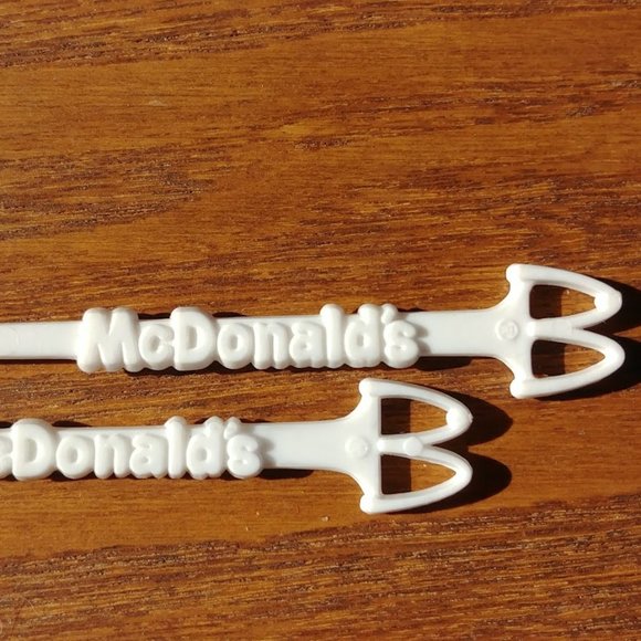 Set of 2 McDonald's Vintage Spoons. - Picture 2 of 3